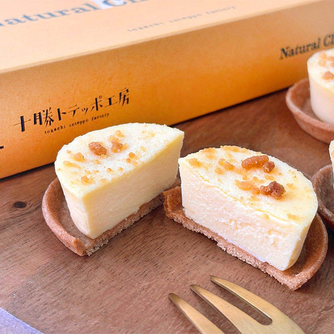 【十勝トテッポ工房】ナチュラルチーズケーキ　北海道フロマージュ（8個入）